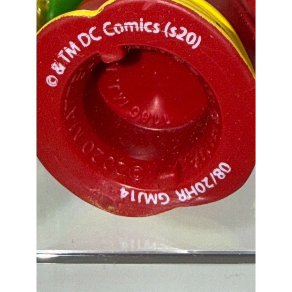 Fisher Price Little People DC Super Friends Lot 4 Superman Flash Aquaman Batgirl - Picture 5 of 7